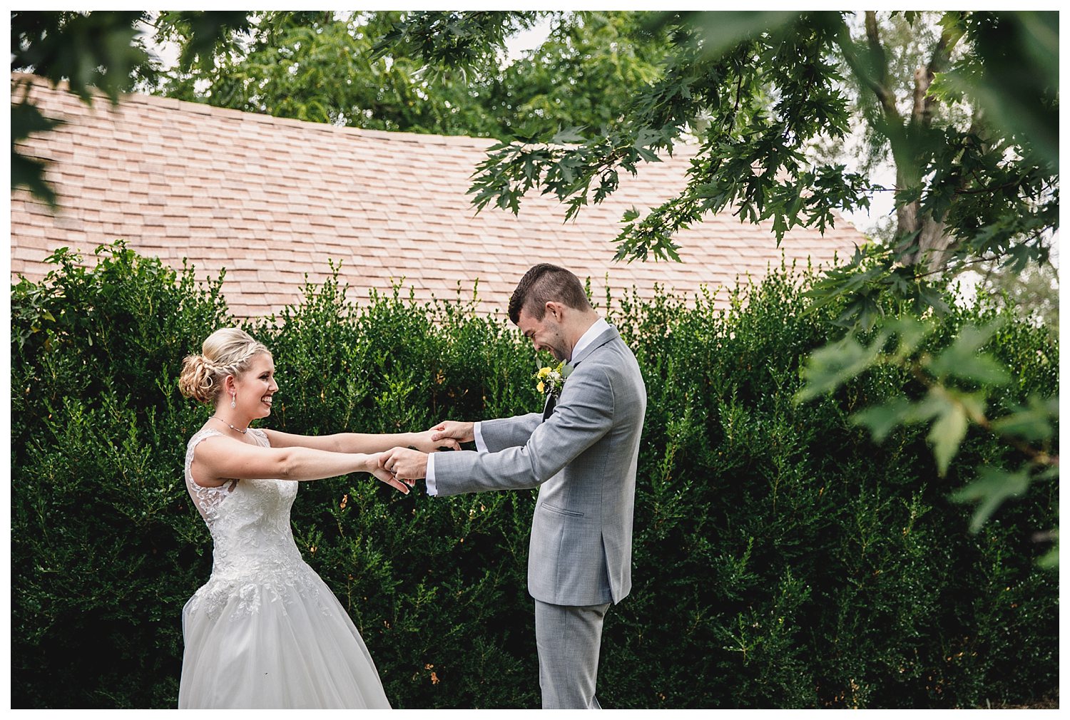 Kansas_City_Wedding_Photographer_Engagement_Kelsey_Diane_Photography_Midwest_Traveling_The_Legacy_At_Green_Hills_Summer_Wedding_0918.jpg