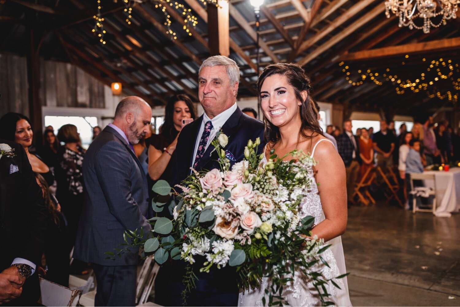 Suljevic-402_Weston_Red_Barn_Farm_Wedding_Kansas_City_Missouri_Photography.jpg