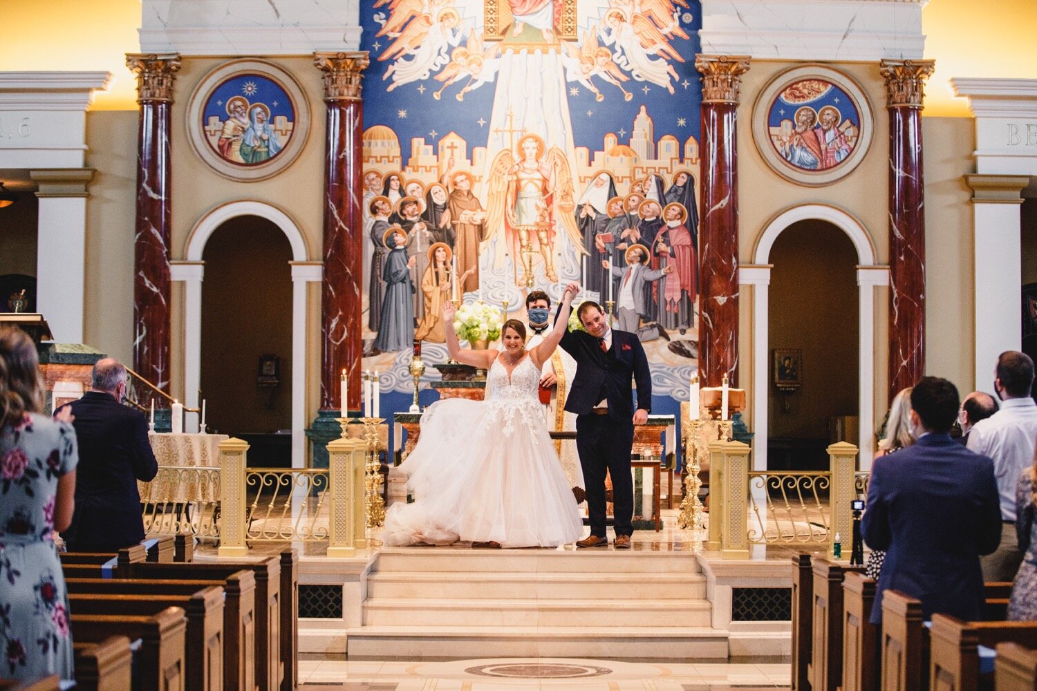 51_Press-271_at_home_kansas_city_covid_wedding_St.Michael_the_Archangel_Catholic_Parish_Kelsey_Diane_Photography.jpg