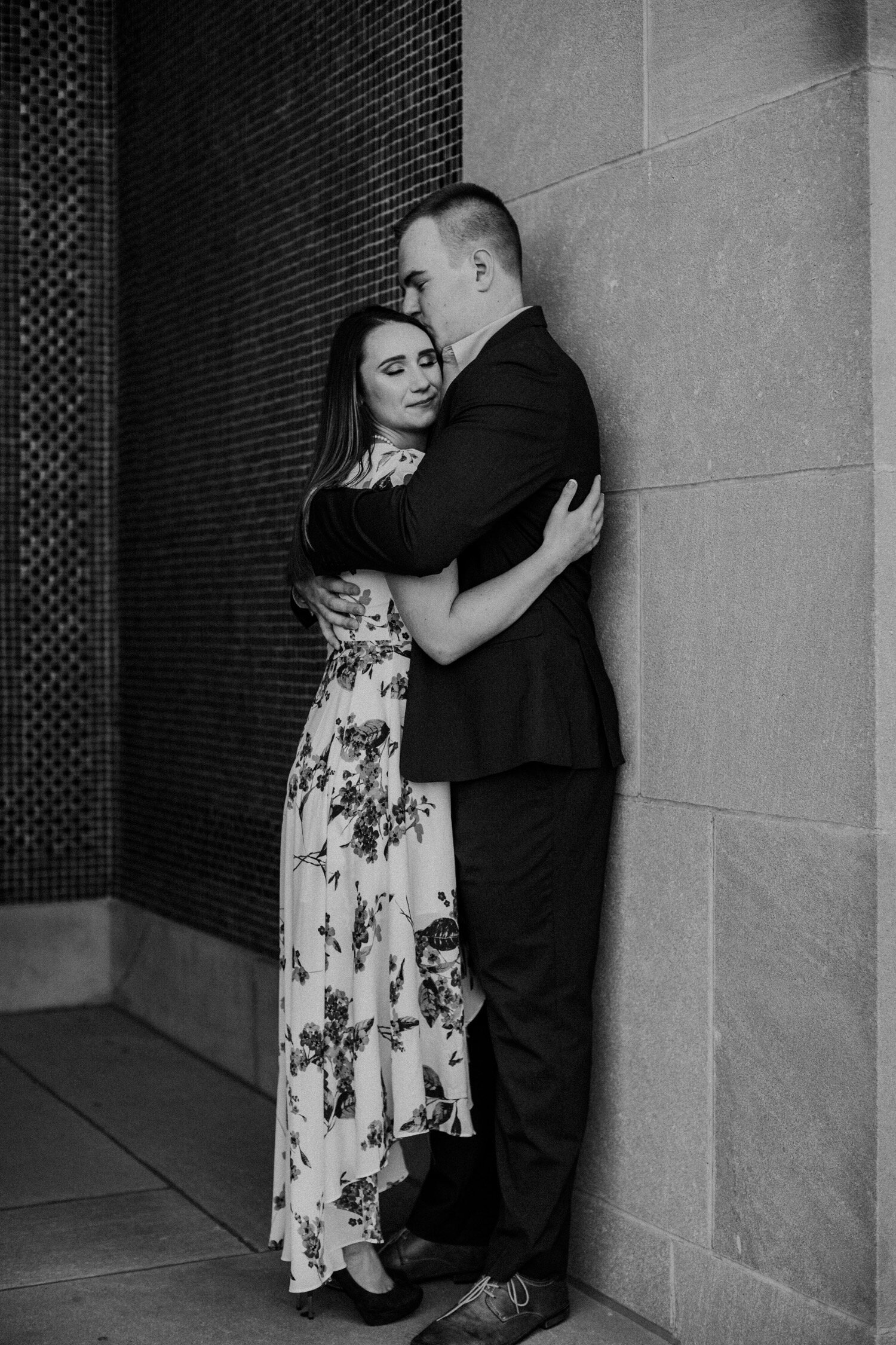 17_Brian&Emma-108-2_Kansas-City-Engagement-Photography-Kelsey-Diane-Loose-Park-Liberty-Memorial-Wedding-photographer.jpg