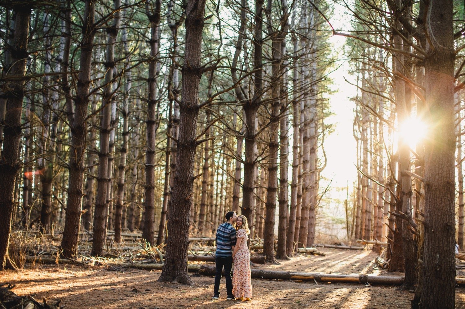 19_Kansas-City-Engagement-Photography-Kelsey-Diane-Nelson-Atkins-Burr-Oak-Woods.jpg