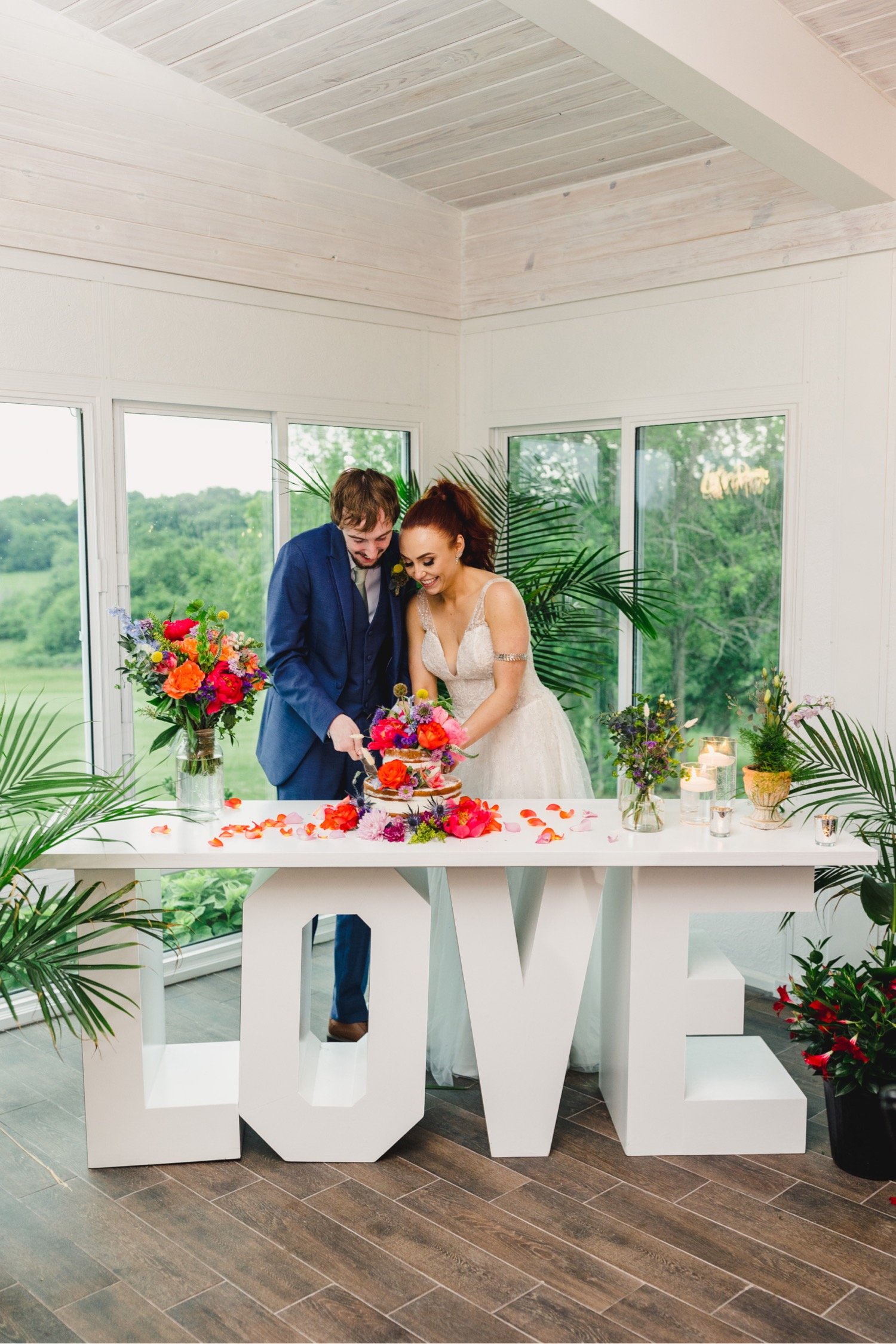 46_Lexi&Jonah-963_Elysian-fields-bates-city-missouri-kansas-wedding-summer-photography-kelsey-diane.jpg