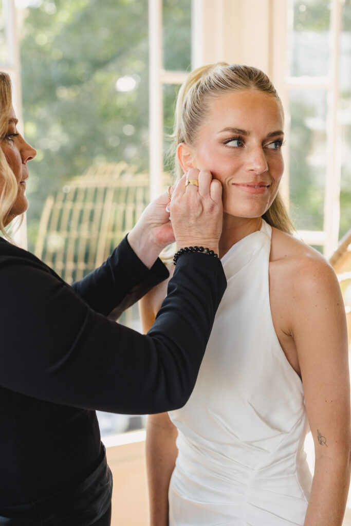 bride getting ready