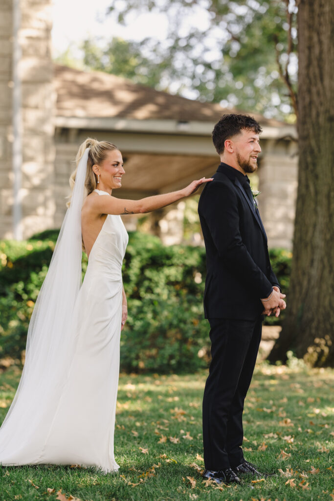 first look outdoor photography