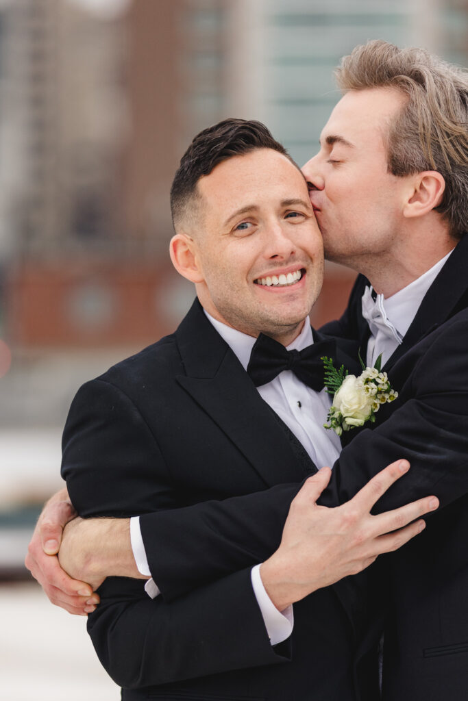 wedding photography of the newlyweds