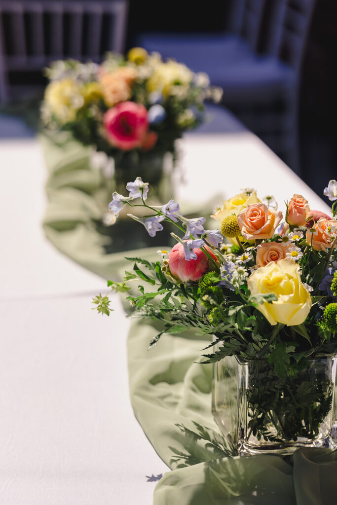 wedding details at no vacancy kansas city floral arrangements