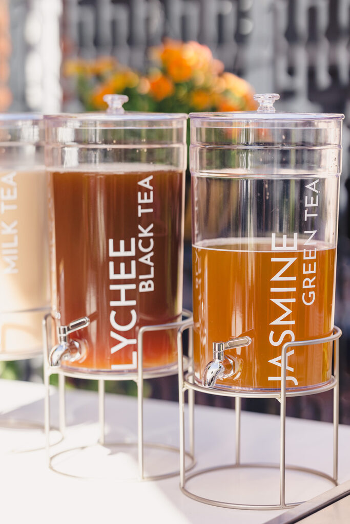 drinks for wedding guests