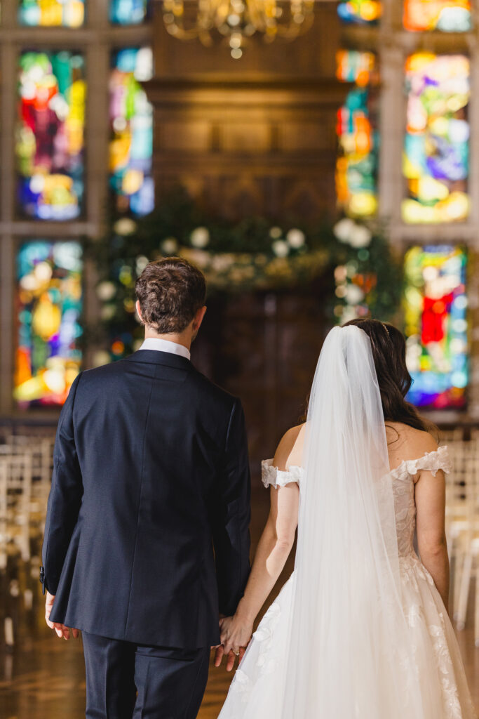 bride and groom ceremony