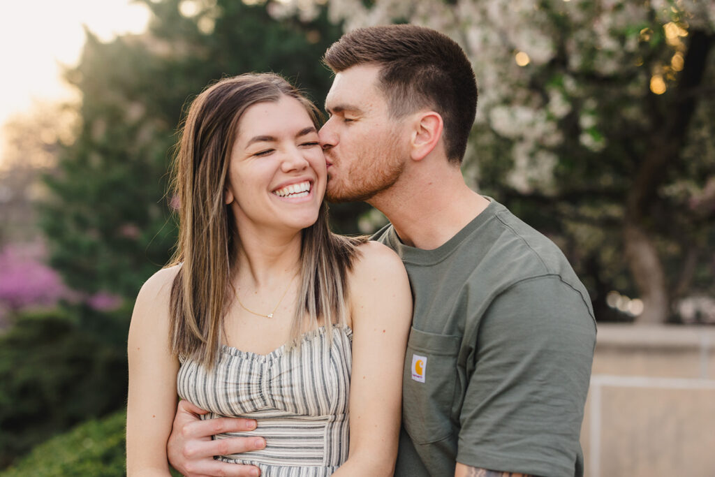 kansas city engagement pictures
