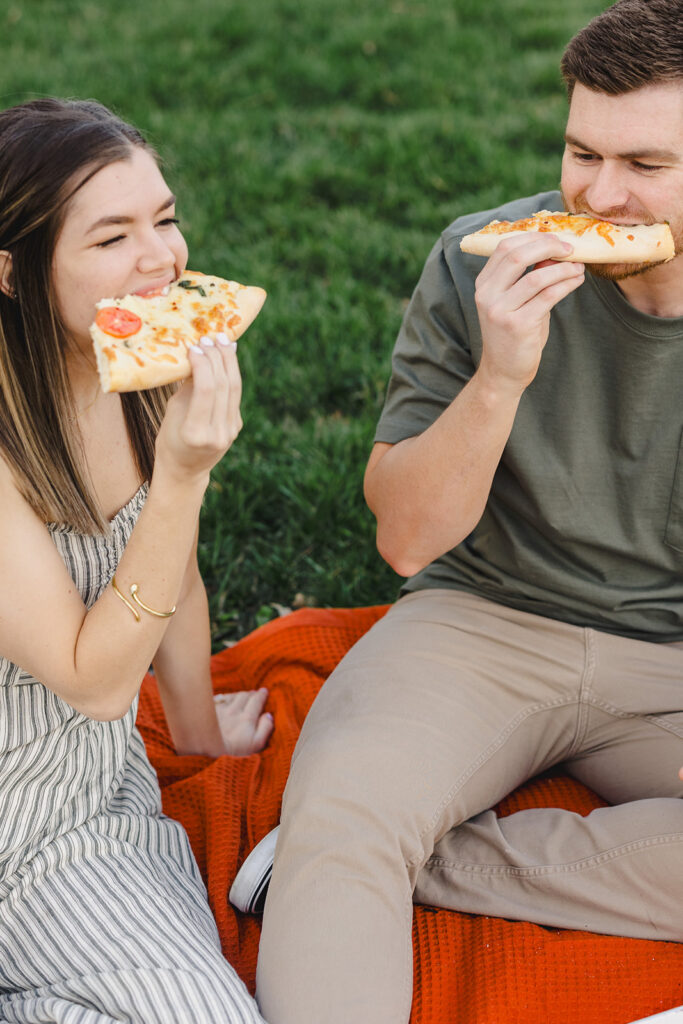kansas city engagement pictures