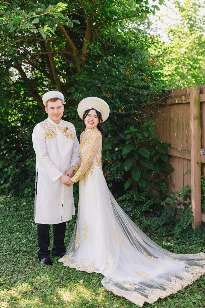 Vietnamese Tea Ceremony wedding attire