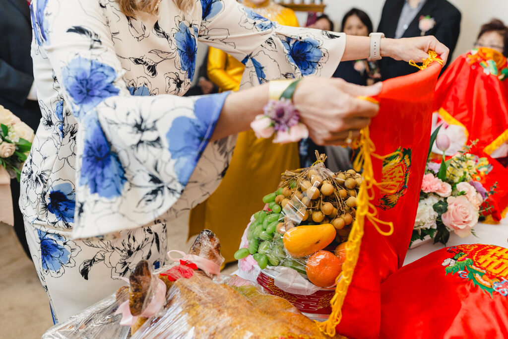 Vietnamese Tea Ceremony