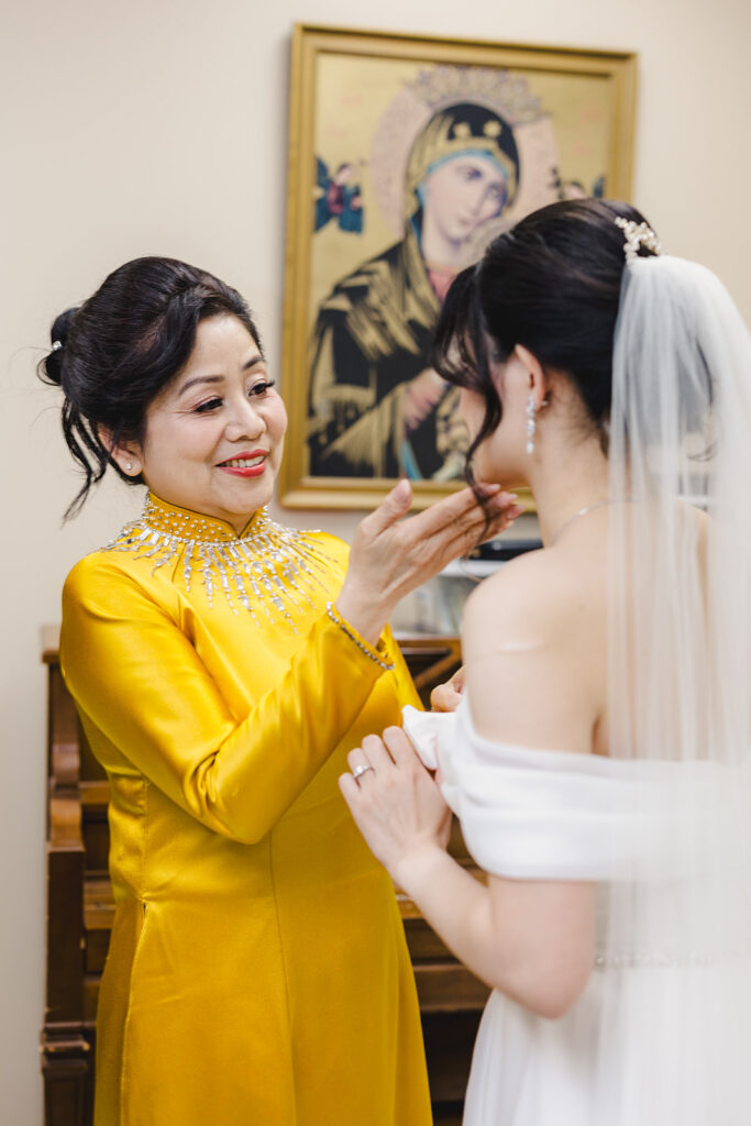 mother of the bride