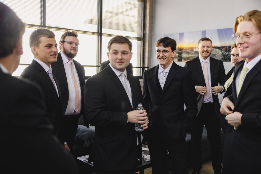 groomsmen