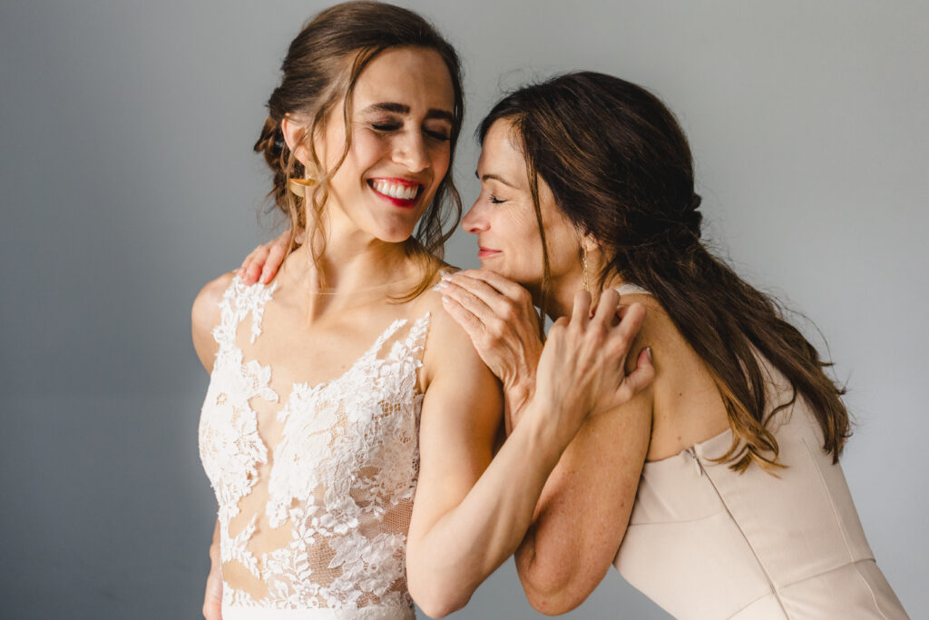 special wedding moments with the bride