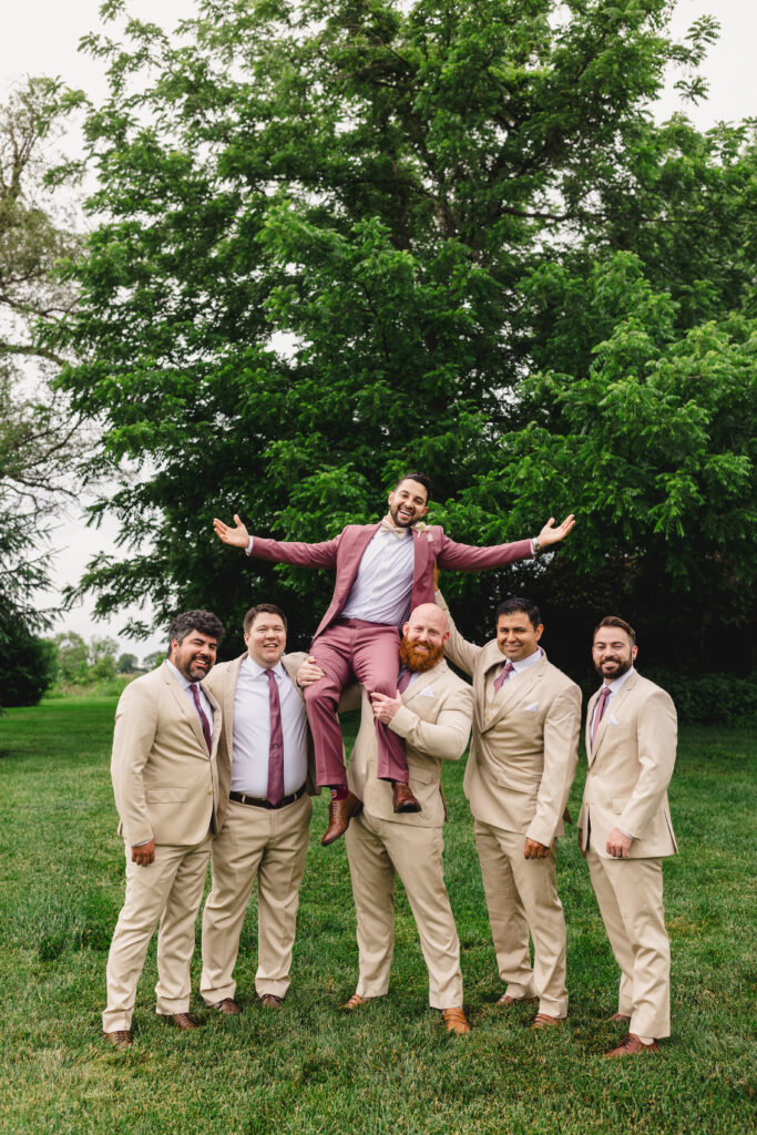 the groomsmen ready at The Legacy at Green Hills