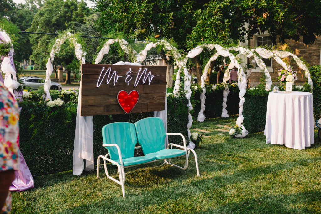 wedding decor and details for weddings on a budget