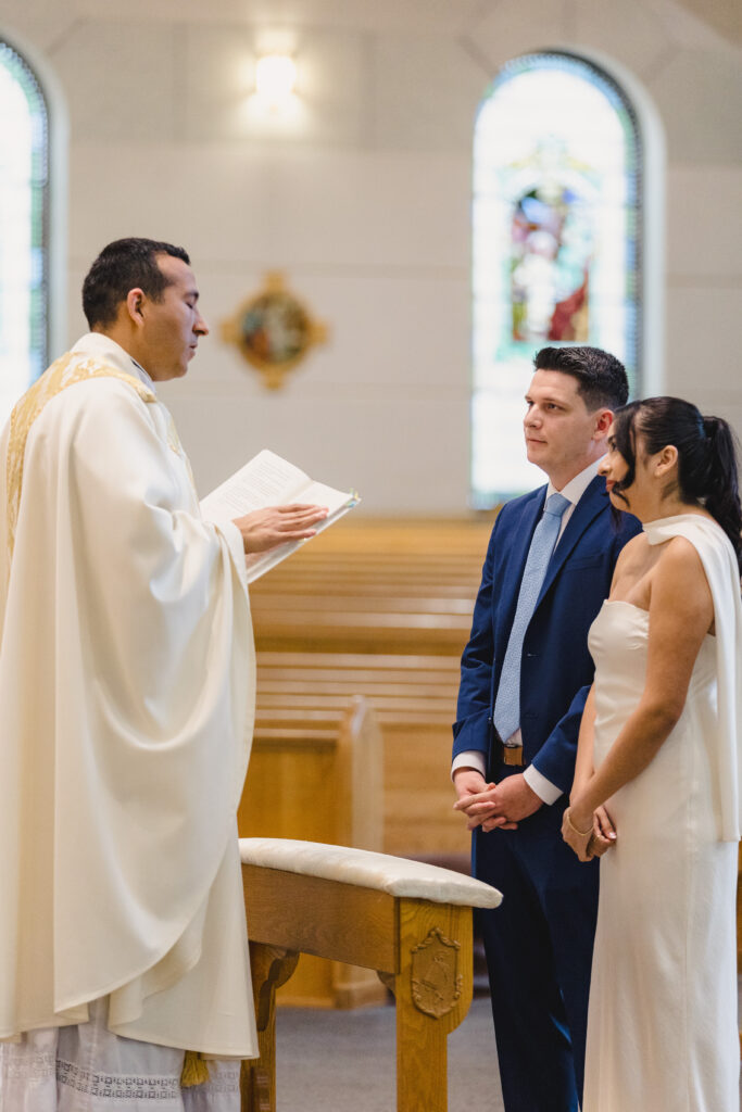 trends and ideas for weddings on a budget