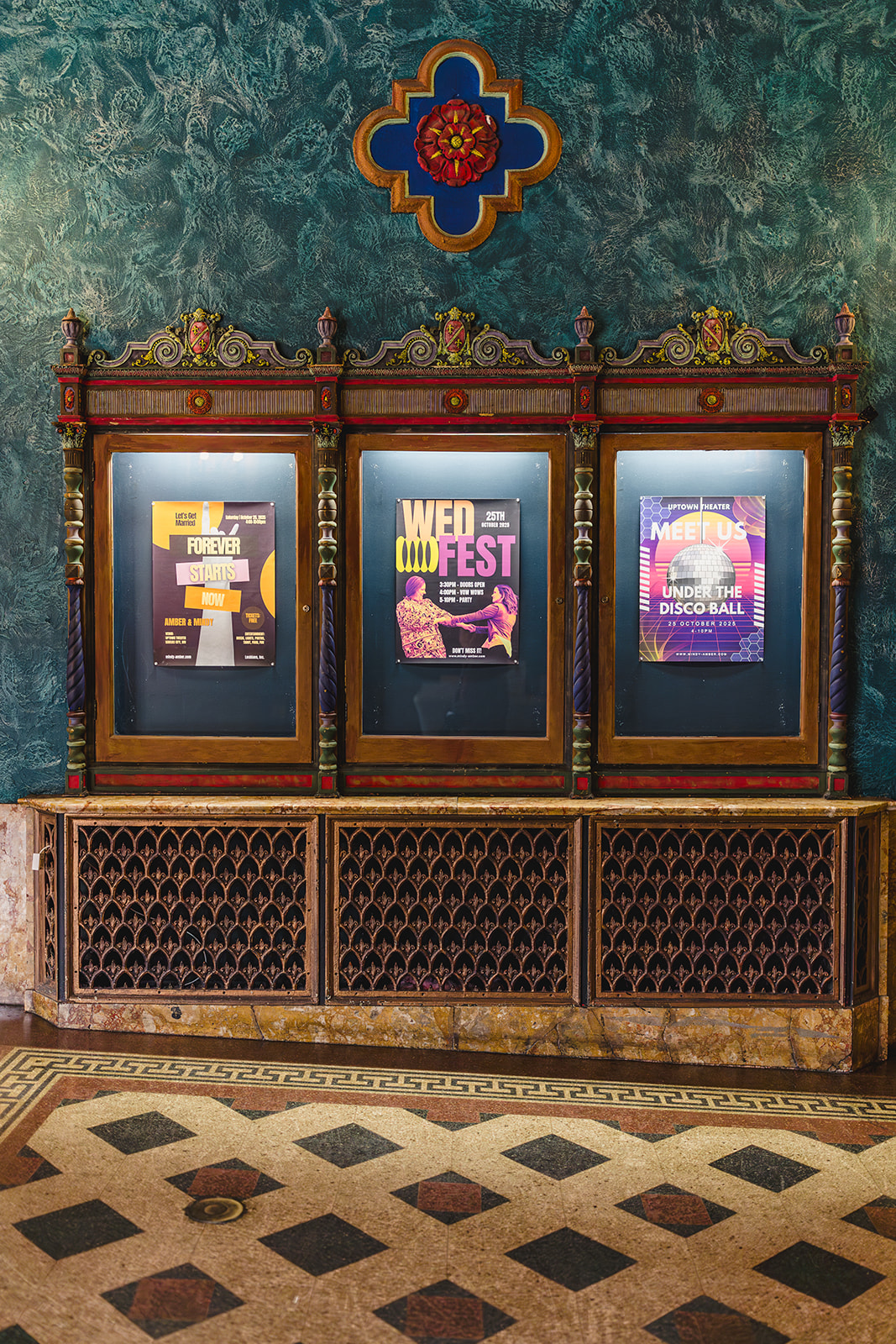 the inside of uptown theater in kansas city 